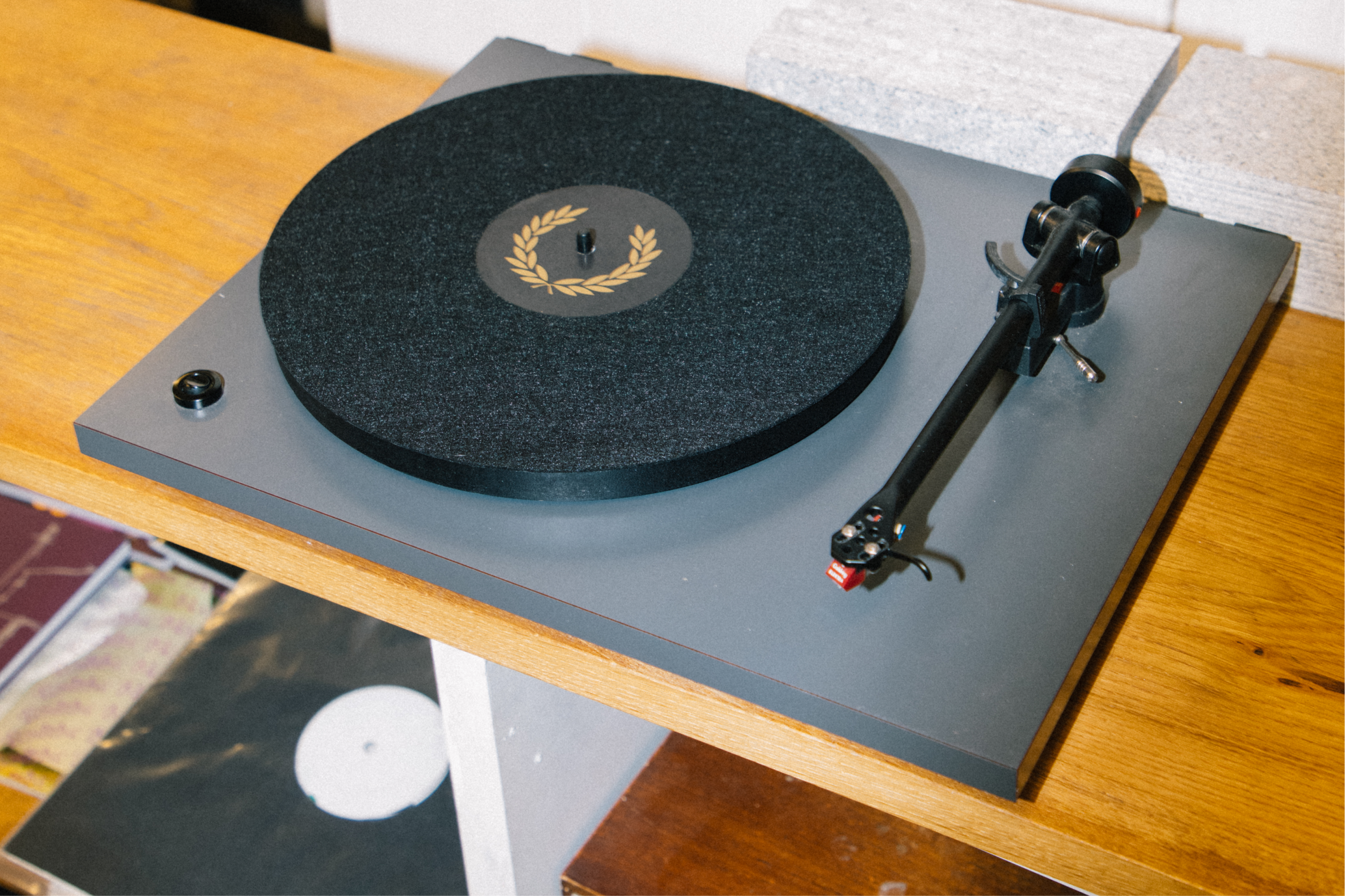 Fred Perry anti-static record mat